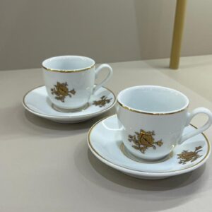 kit Xícara Cafézinho + Pires Flor e Filete Em Ouro