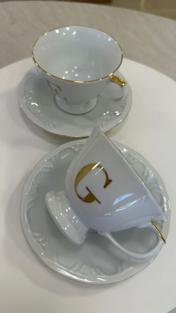 Conjunto Xícara + Pires Pomerode Personalizado Com Inicial Em Ouro - Imagem 2